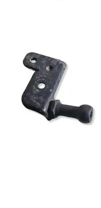 Volkswagen Touran I Engine mounting bracket 