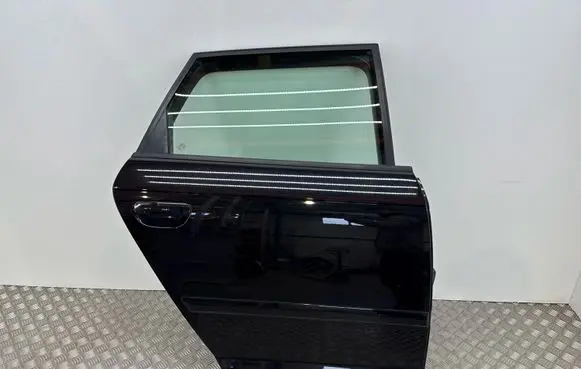 Audi A3 S3 8P Rear door 