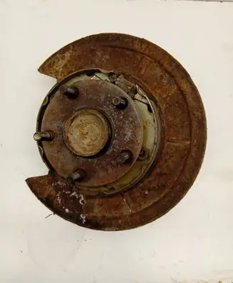 Toyota Corolla Verso AR10 Rear wheel hub spindle/knuckle 