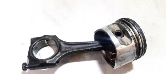 Opel Corsa B Piston with connecting rod