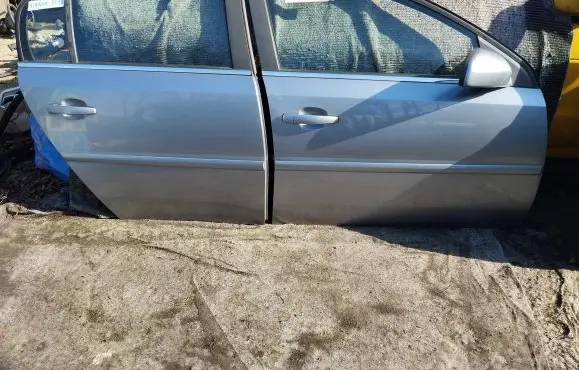 Opel Signum Front door