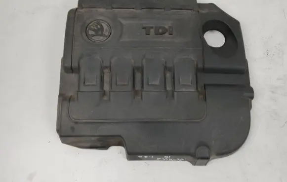 Skoda Octavia Mk3 (5E) Engine cover (trim) 04L103925C 4012590C