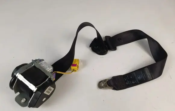 Volkswagen Jetta V Front seatbelt 1K4857705E 605054401A