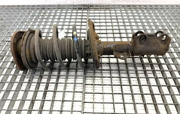 Toyota Auris E180 Front shock absorber/damper 