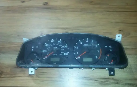 Nissan Primera Speedometer (instrument cluster) 248109f008