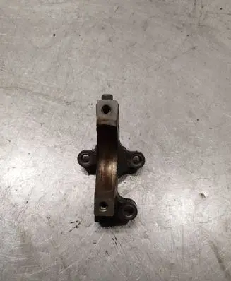 Mazda 3 II Driveshaft support bearing bracket Y52R