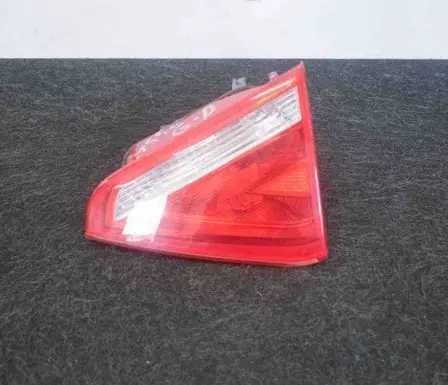 Audi A5 8T 8F Tailgate rear/tail lights 8T0945094