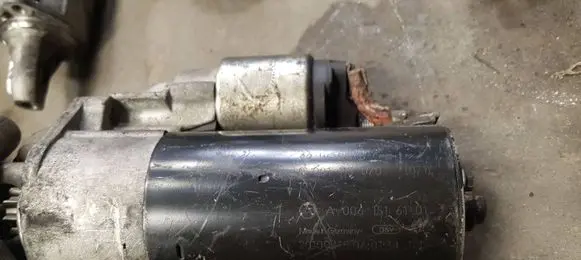 Mercedes-Benz S W221 Starter motor A0061516101