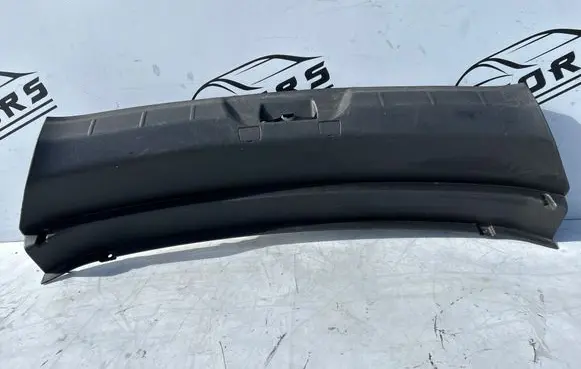 Volvo V40 Trunk/boot sill cover protection 31291048