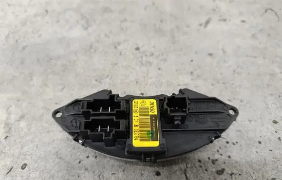Fiat Grande Punto Heater blower motor/fan resistor 