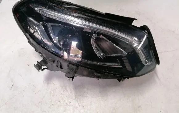 Mercedes-Benz B W246 W242 Headlight/headlamp A2469067001