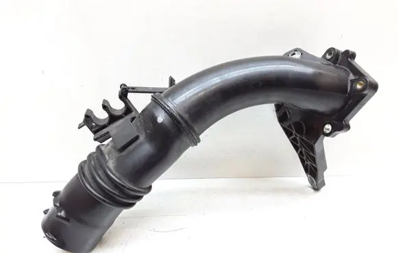 Volvo V60 Intercooler hose/pipe AV6Q9351BC