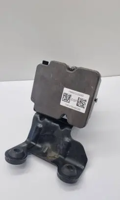 Chrysler Pacifica ABS Pump P68471122AD T4F27916B193 P68471122