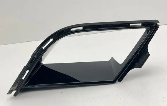 BMW 7 G70 Intercooler air guide/duct channel