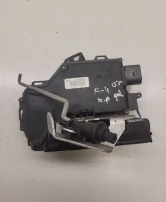 Audi A4 S4 B6 8E 8H Rear door lock 8E0839016C