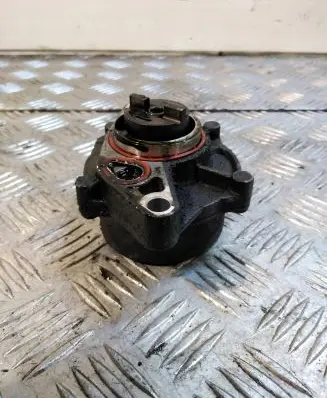 Ford Fiesta Vacuum pump 9637413980