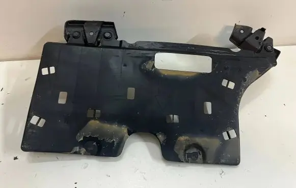 Mazda 2 Trunk boot underbody cover/under tray DA6A56351