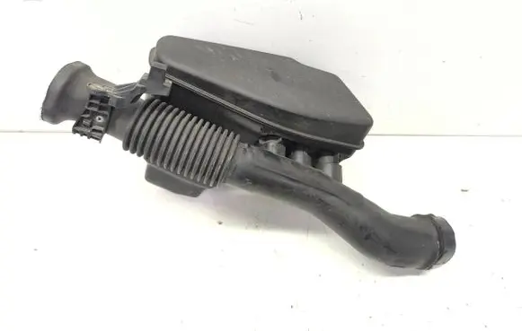 Toyota Prius (XW30) Intake resonator 1789337040