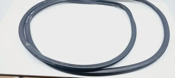 Lexus RX 450H Front door rubber seal 