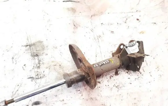 Peugeot 508 Front shock absorber/damper