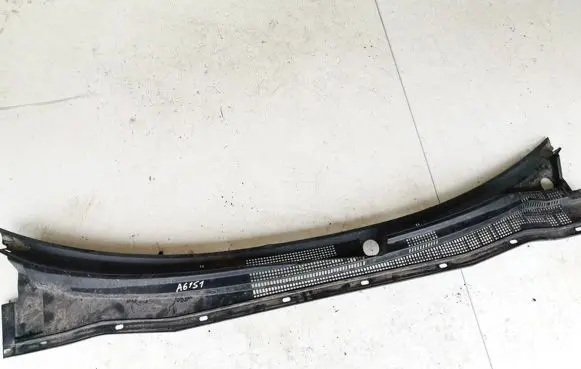 Mitsubishi Outlander Wiper trim mr971425