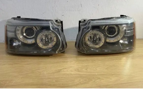 Land Rover Range Rover Sport L320 Headlights/headlamps set LR023555