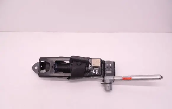 Volvo S40 Front seatbelt 8639692 D78