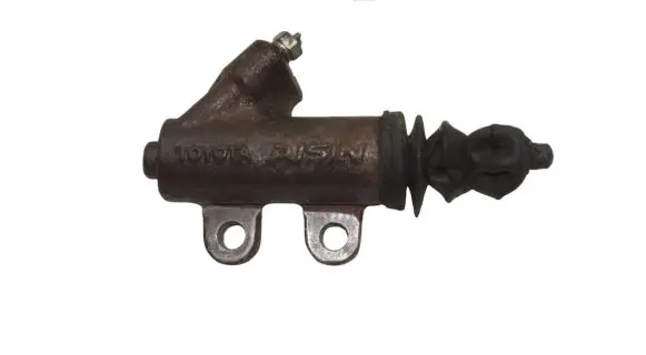 Toyota Avensis T270 Clutch slave cylinder 