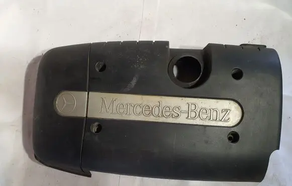 Mercedes-Benz C W203 Engine cover (trim) A6110100367
