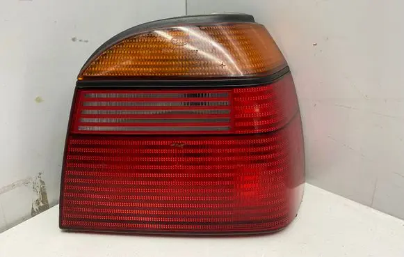Volkswagen Golf III Rear/tail lights H6945112