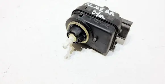 Headlight level adjustment motor