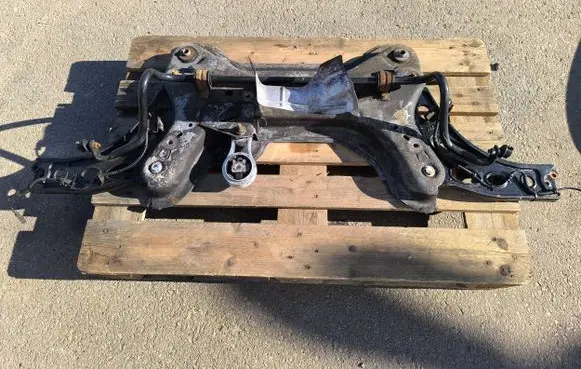 Opel Vivaro Front subframe