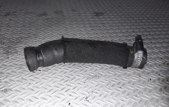 Audi Q7 4L Engine coolant pipe/hose