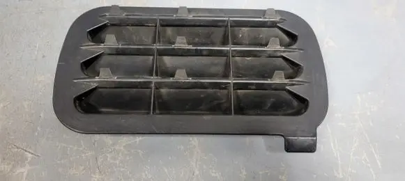 Mercedes-Benz E W124 Other trunk/boot trim element