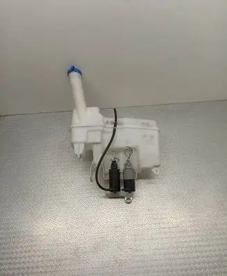 Peugeot 108 Windshield washer fluid reservoir/tank 001011