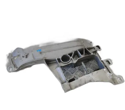 Jaguar F-Pace Gearbox mount HX73-6A026-DC