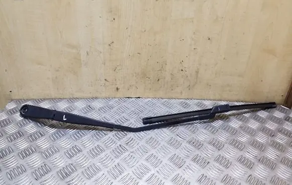 Volvo S60 Front wiper blade arm 30753509