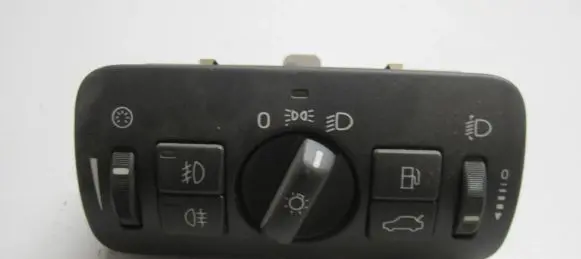 Volvo XC70 Light switch 30739415