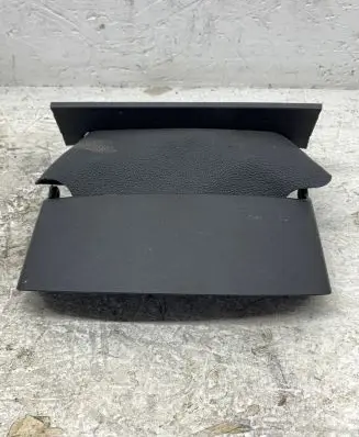 Opel Astra L Steering wheel trim 9843217180