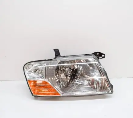 Mitsubishi Pajero Headlight/headlamp 082141159R 082141159RM
