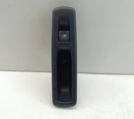 Renault Megane III Electric window control switch 829500004R