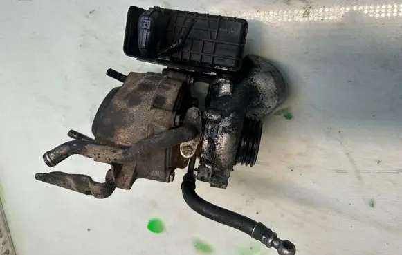 BMW 3 E46 Turbo 7790992H