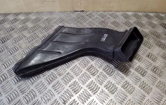 KIA Sorento Air intake duct part 282102P100