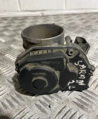 Volkswagen Sharan Throttle valve 021133064