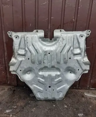 Engine splash shield/under tray