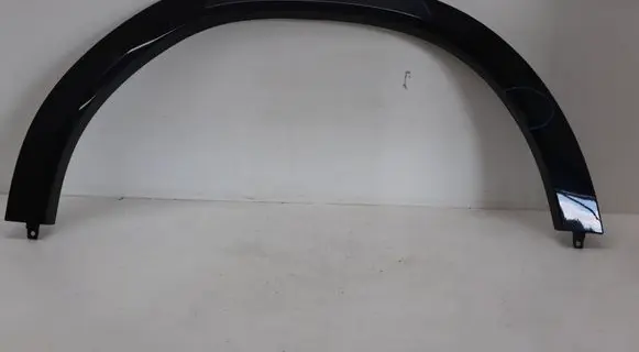 BMW X6 G06 Rear arch trim 8057032