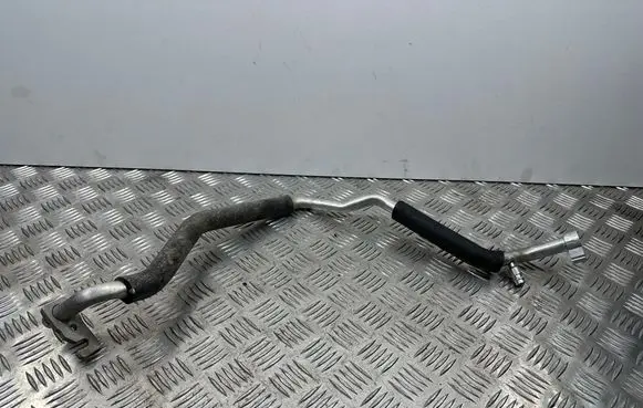 Lexus CT 200H Air conditioning (A/C) pipe/hose