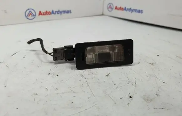 BMW 5 E60 E61 Number plate light 7165646 63267165646 8372001