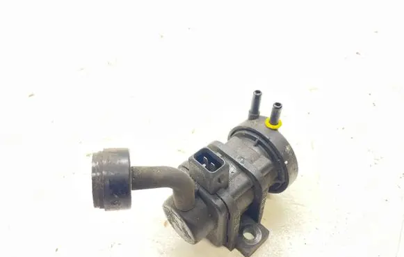 Opel Astra G Vacuum valve 09128022