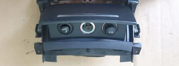 Audi A8 S8 D4 4H Ashtray (rear) 4H0864051B